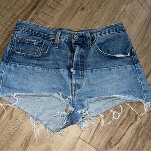 Stylish Blue Frayed Hem Denim Shorts